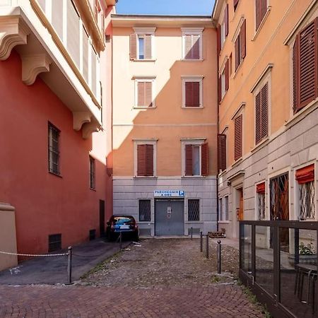 Ground Floor Luxe Historic Studio City Centre Διαμέρισμα Μπολόνια Εξωτερικό φωτογραφία