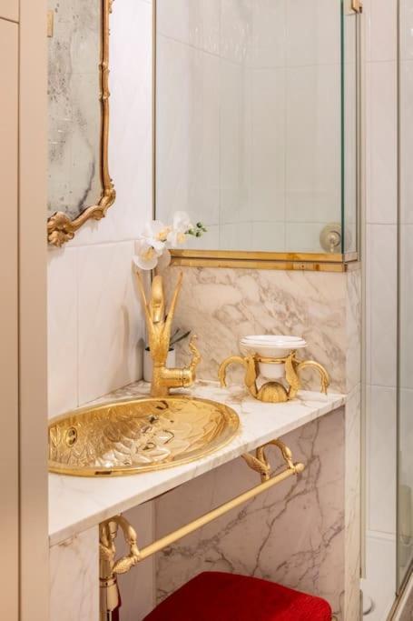 Ground Floor Luxe Historic Studio City Centre Διαμέρισμα Μπολόνια Εξωτερικό φωτογραφία